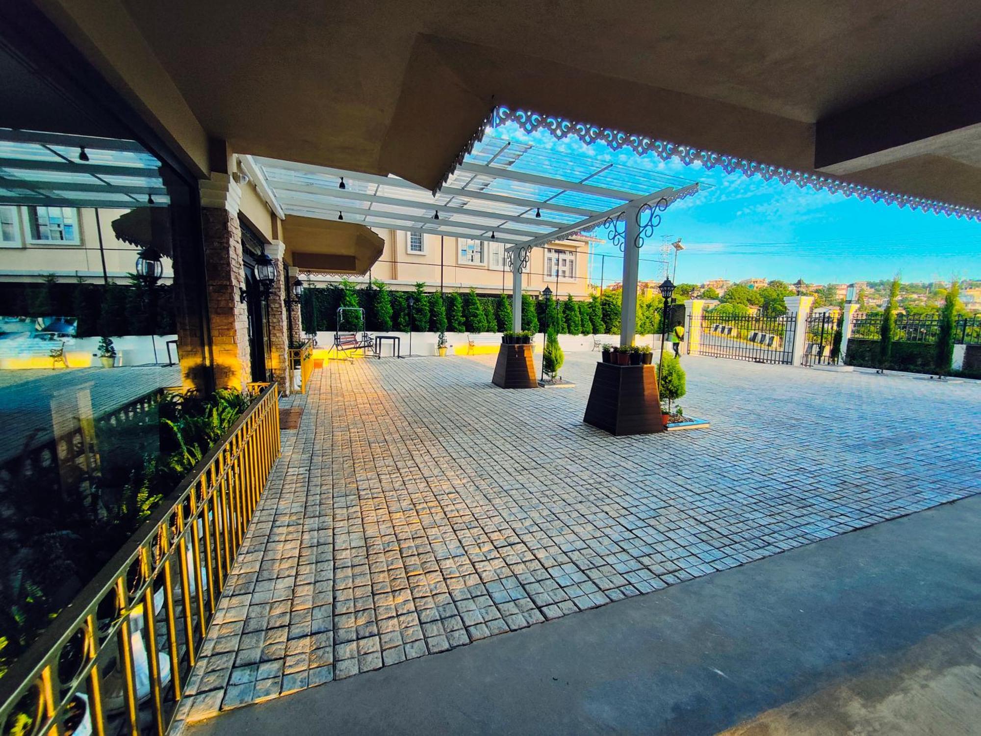 Hotel Acropolis Shillong Exterior photo